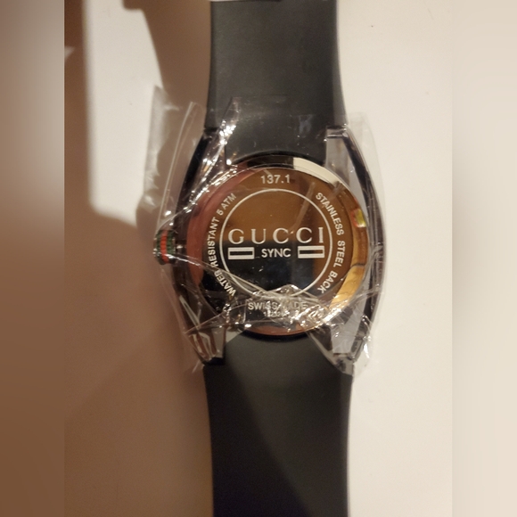 Gucci Sync Watch - Picture 3 of 8